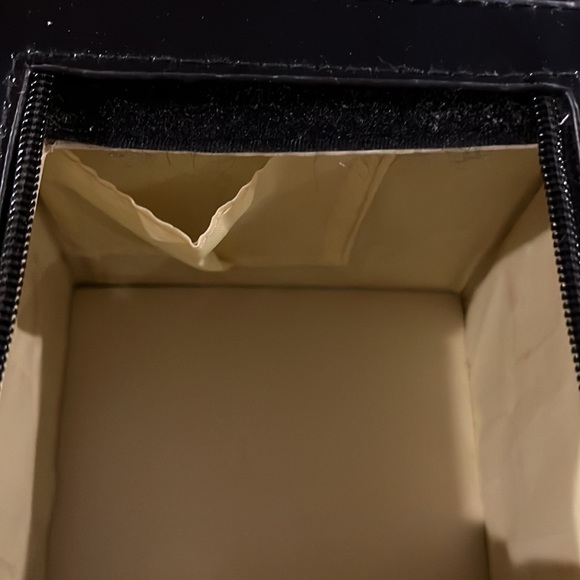 Rubiks Cube Patterned Purse - Picture 6 of 6